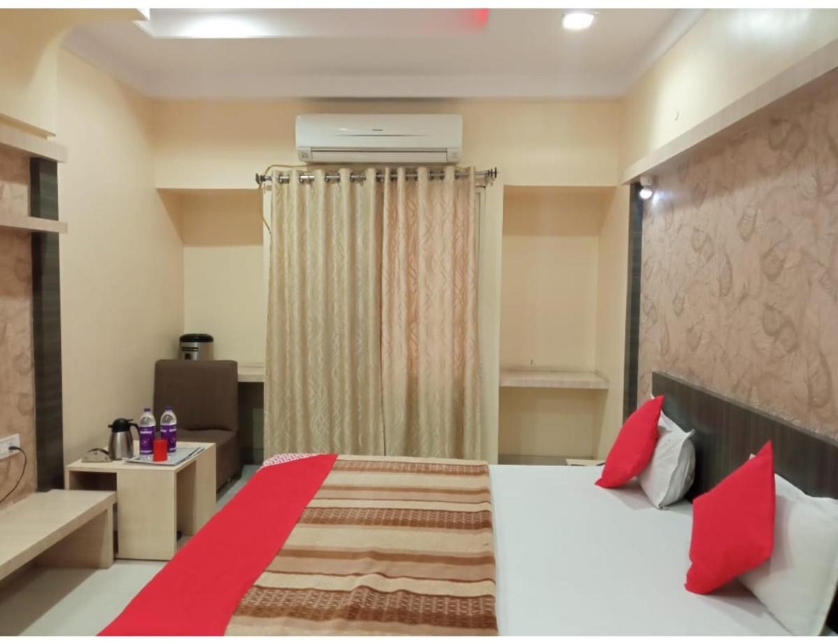 Hotel Shri Krishna, Pachmarhi - Housity
