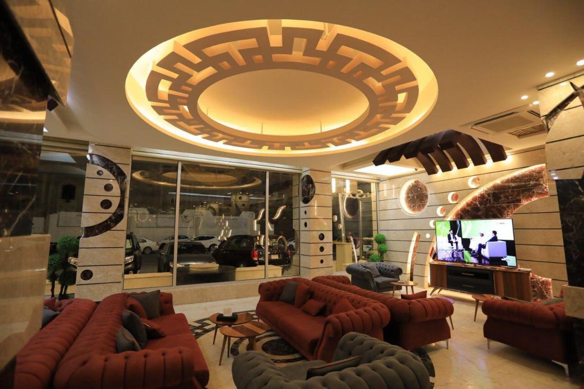 Royal Eagle Hotel - Housity