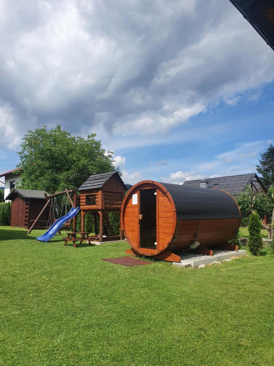 Domki w Beskidach - Housity