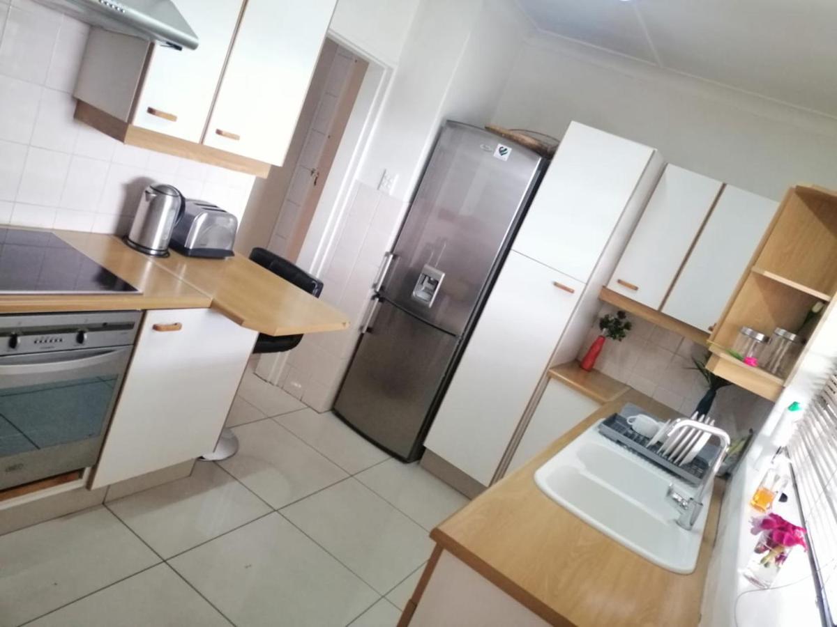 Xavier Guest House - Housity