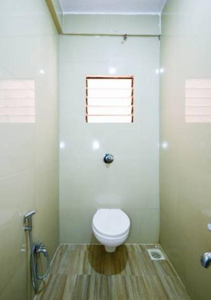 Hotel Royal Regency - Housity