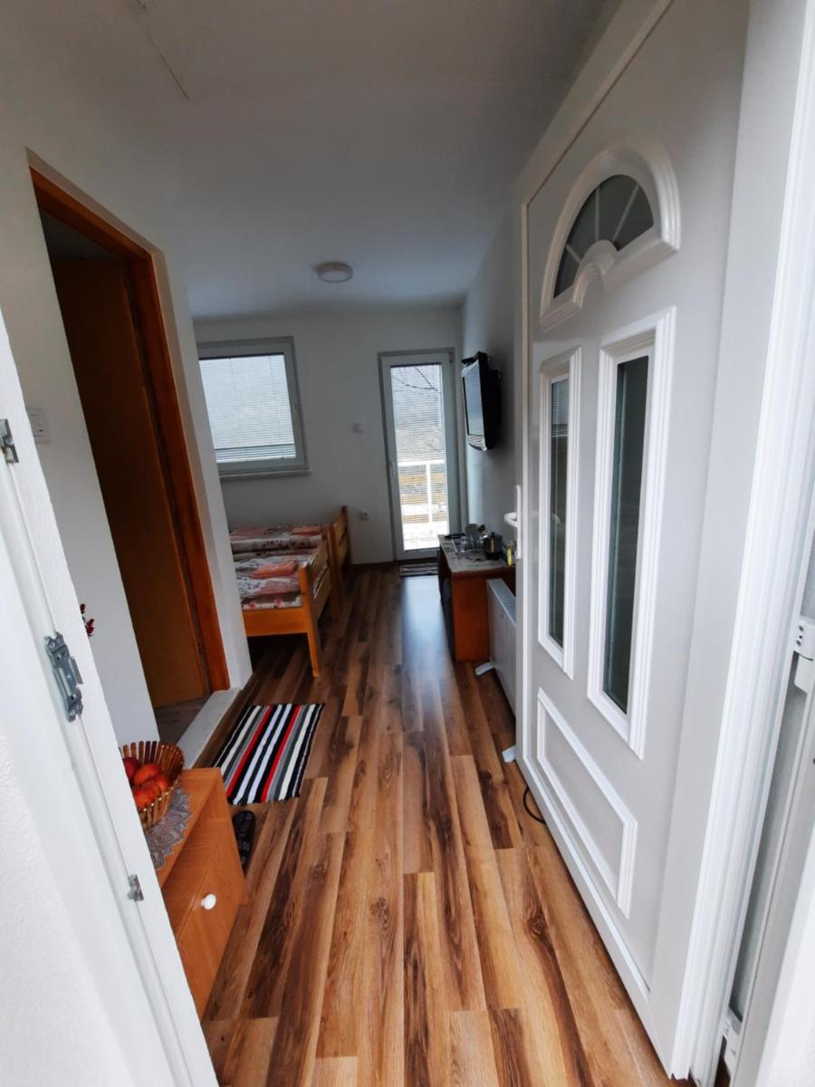 Apartmani Biser Drine - Housity