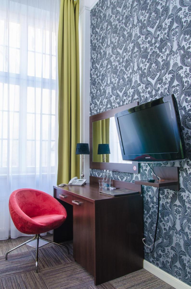 Hotel Artus - Old Town - Housity