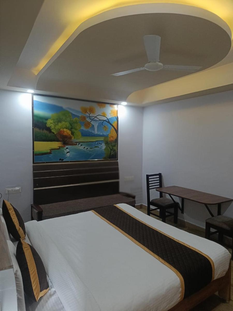 NAMO INSPIRE SMARTINN GUEST HOUSE - Housity
