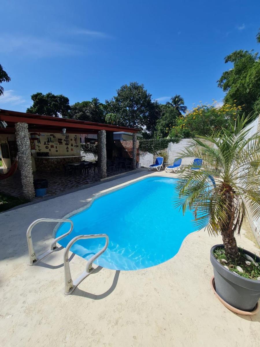 Sunrise Hostel Farallon - Housity