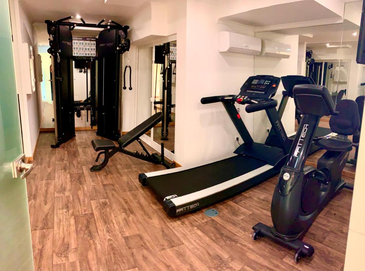 O centro de fitness e/ou as comodidades de fitness de Hotel Baia Grande