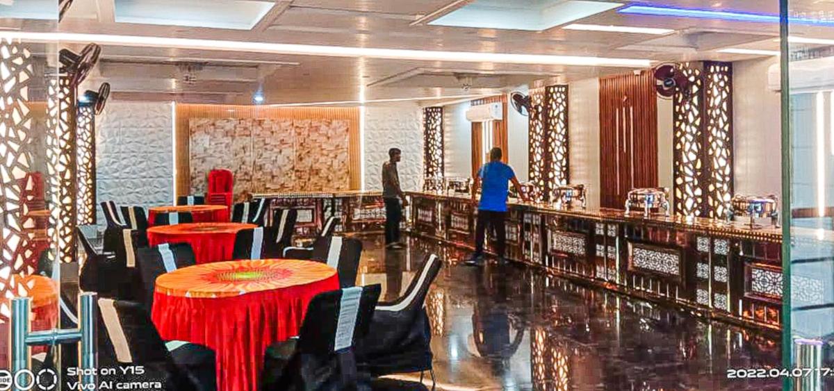 Hotel Shivam Inn Party Palace By WB Inn - Housity