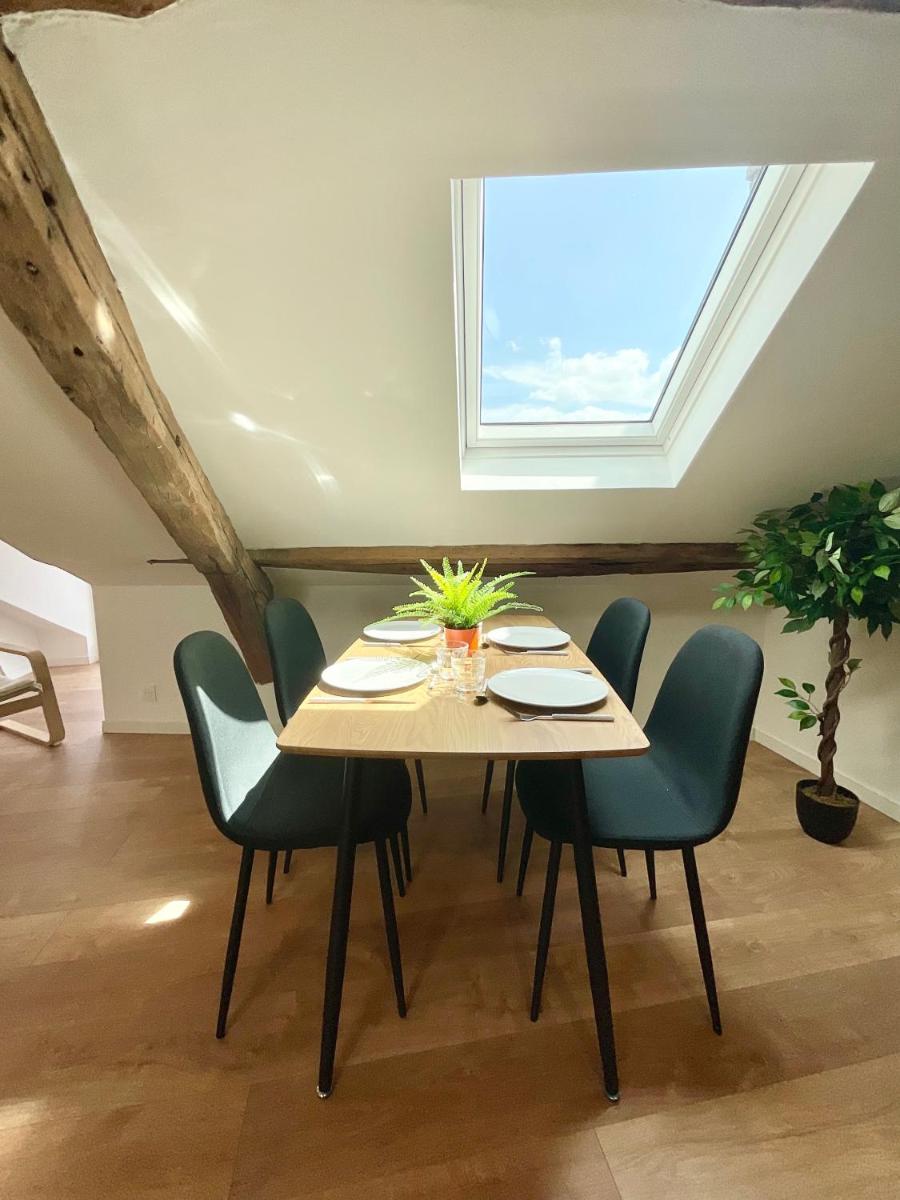 Appartement type loft au cœur de Louviers - Housity