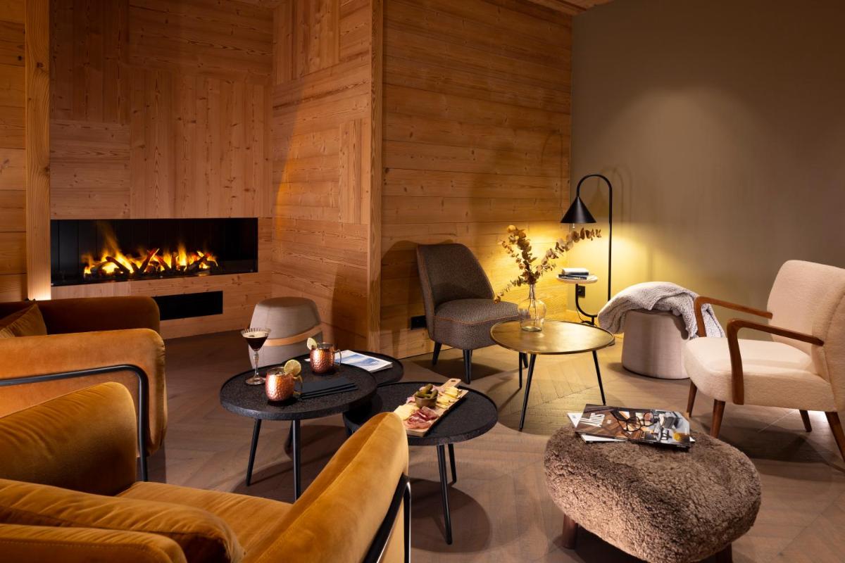 Coin salon dans l'établissement HIGALIK HOTEL