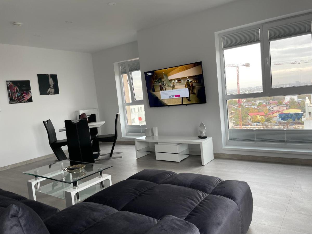 4 Room Penthouse Terrace W18+W19 - Housity