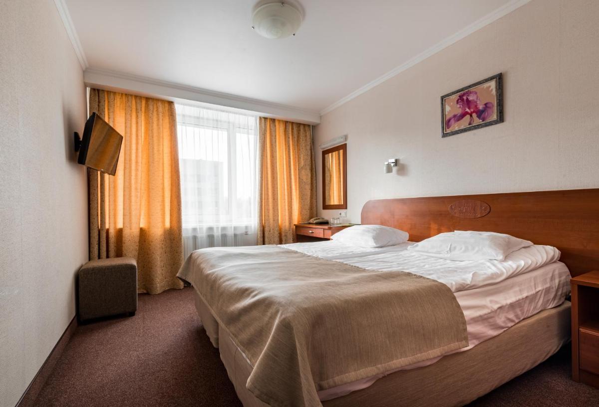 Sputnik Hotel - Housity