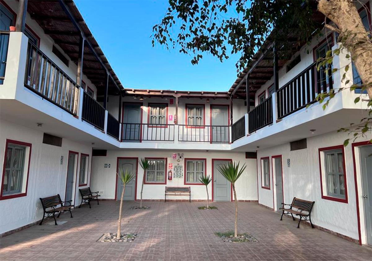 La Estancia Chincha Hotel - Housity