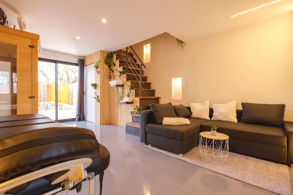 My Love Nest - Housity