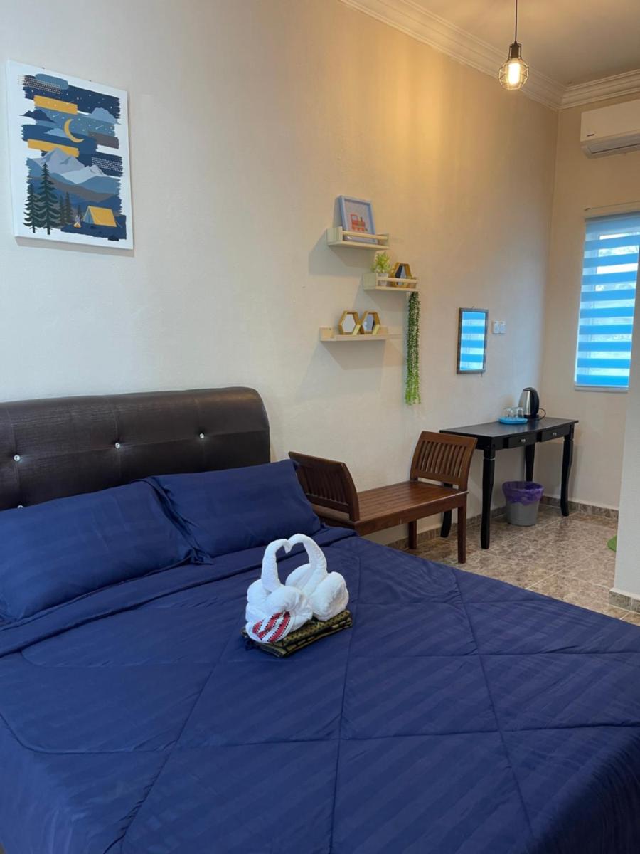 Suitetrails - BASAR HOUSE SUITES RHU 10/ PENARIK