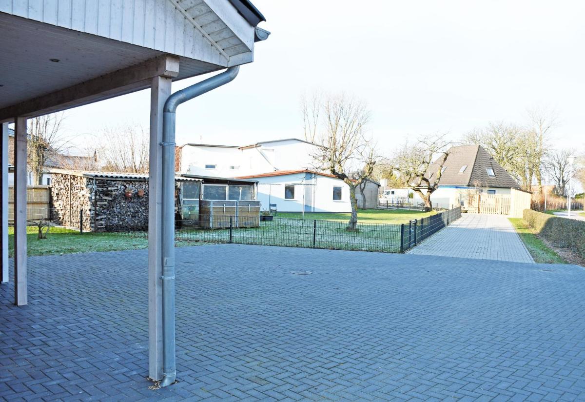 Trenter Fewo mit Sonnenterrasse - Housity