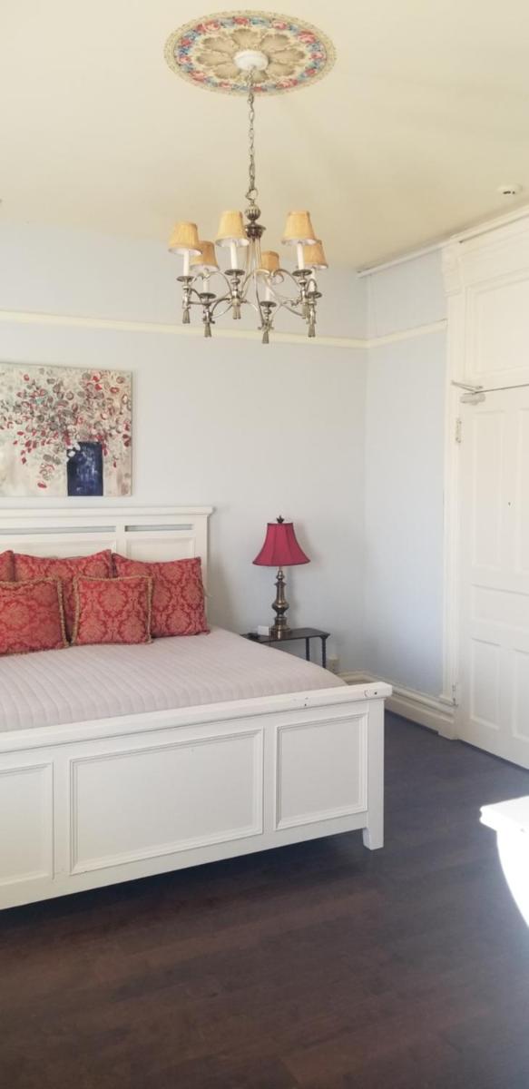 The Mayor's Mansion Inn - Housity