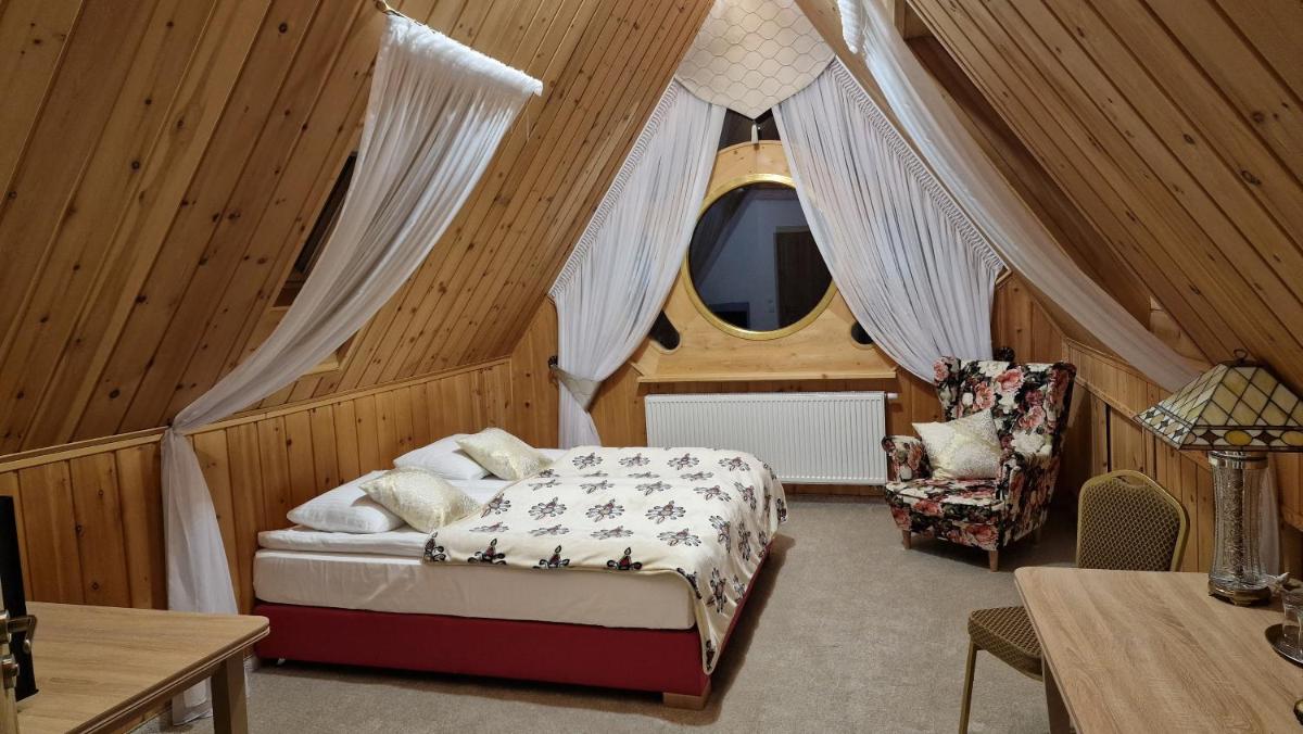 MŁYN BYCHAWA - Restauracja & Hotel - Housity