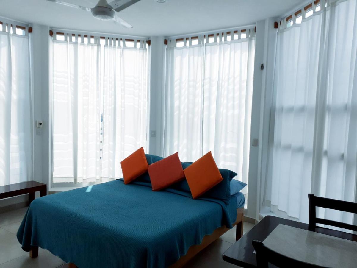 Hotel La Estrella Polar - Housity
