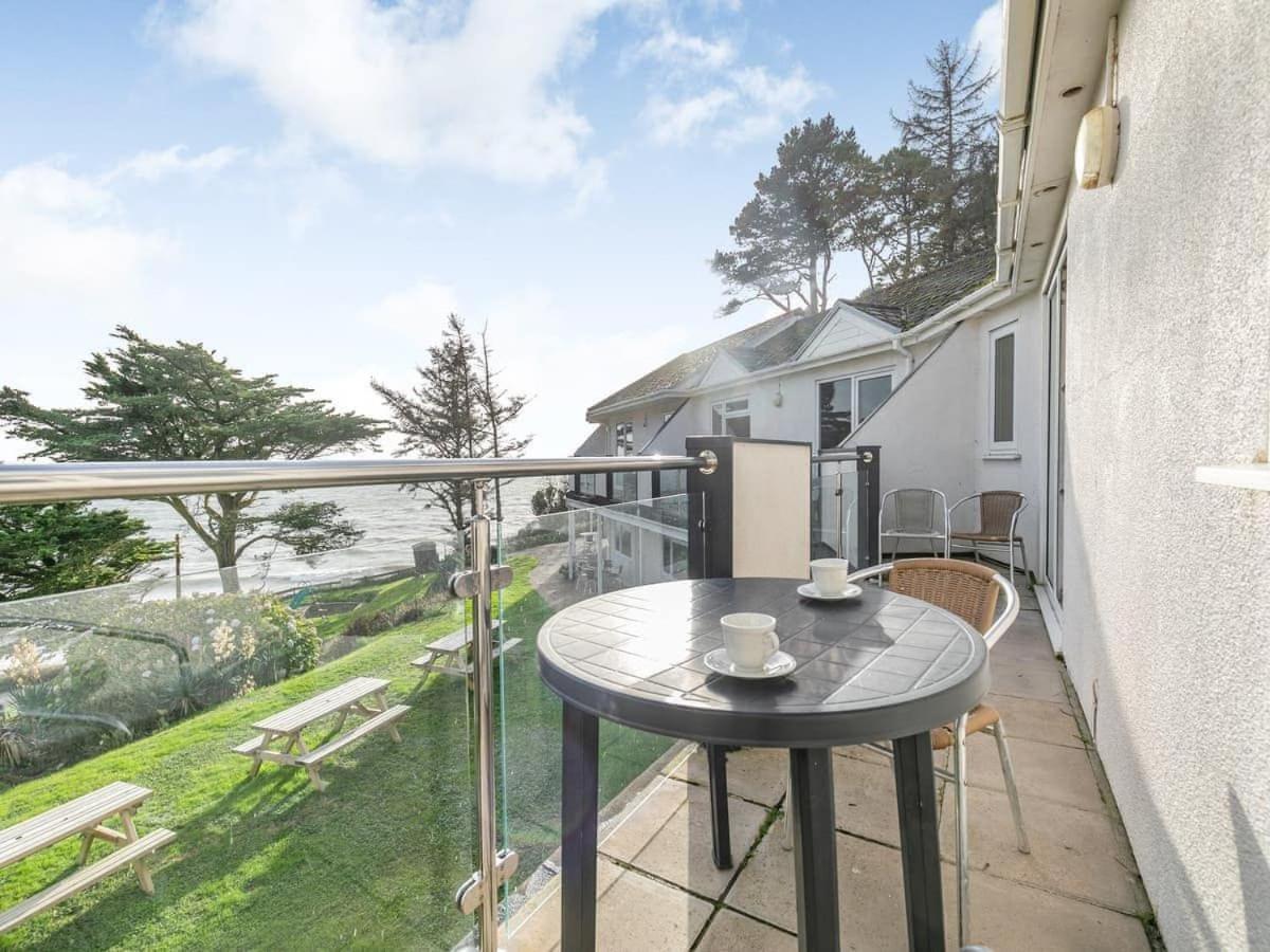 Beach View - Mount Brioni - Housity