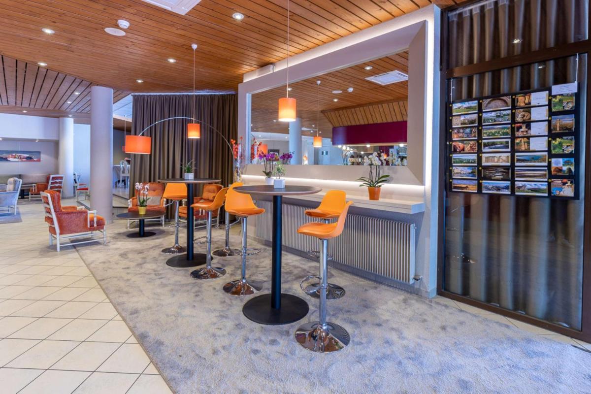 Restaurant ou autre lieu de restauration dans l'établissement Best Western Le Relais de Laguiole Hôtel & Spa