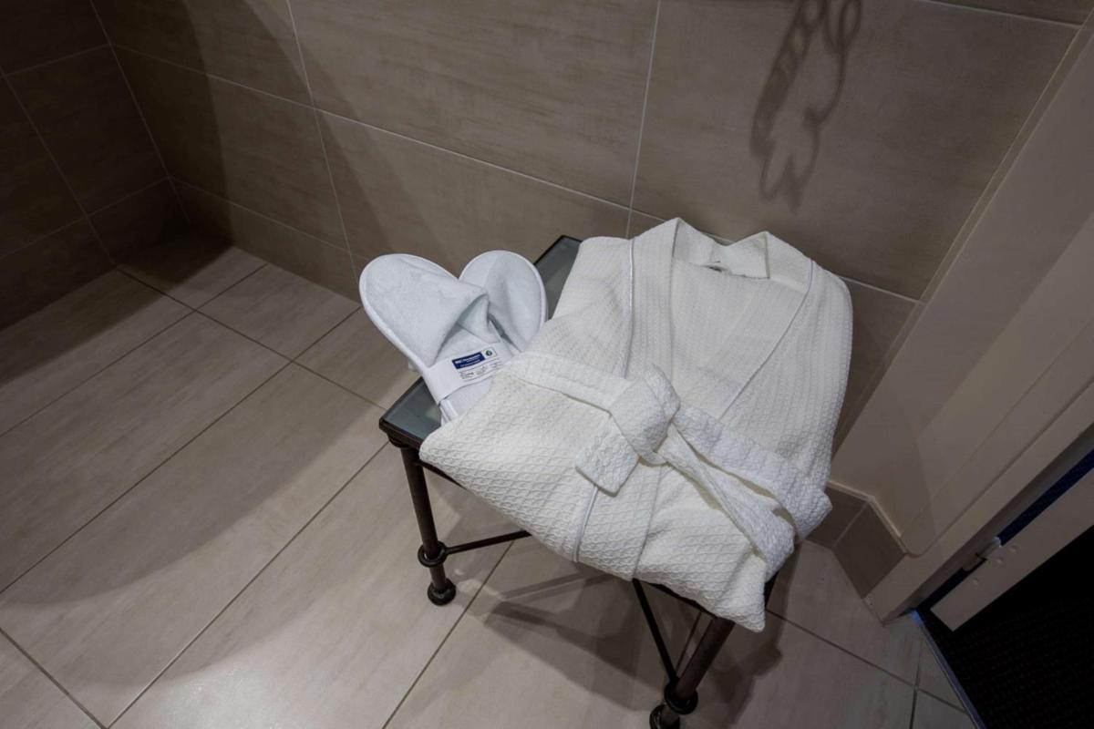 Photo de la galerie de l'établissement Best Western Le Relais de Laguiole Hôtel & Spa, à Laguiole