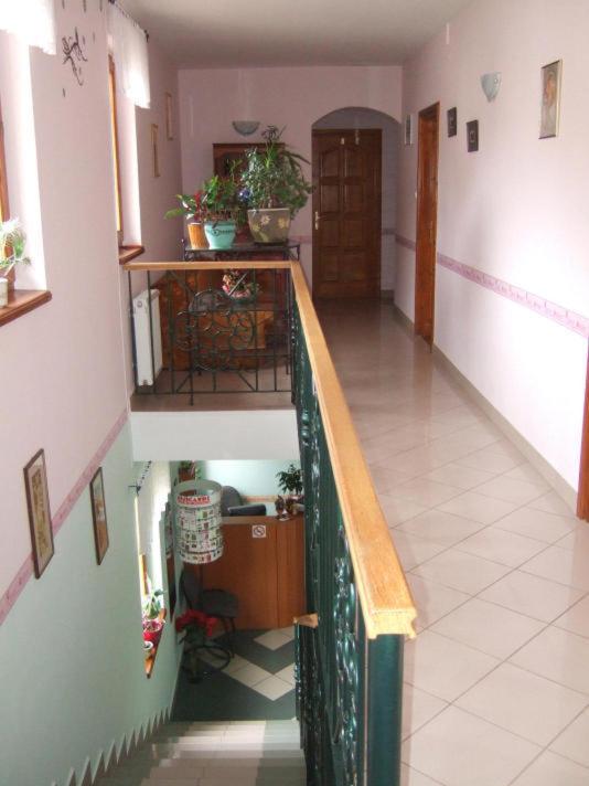 Tímárház Panzió - Housity