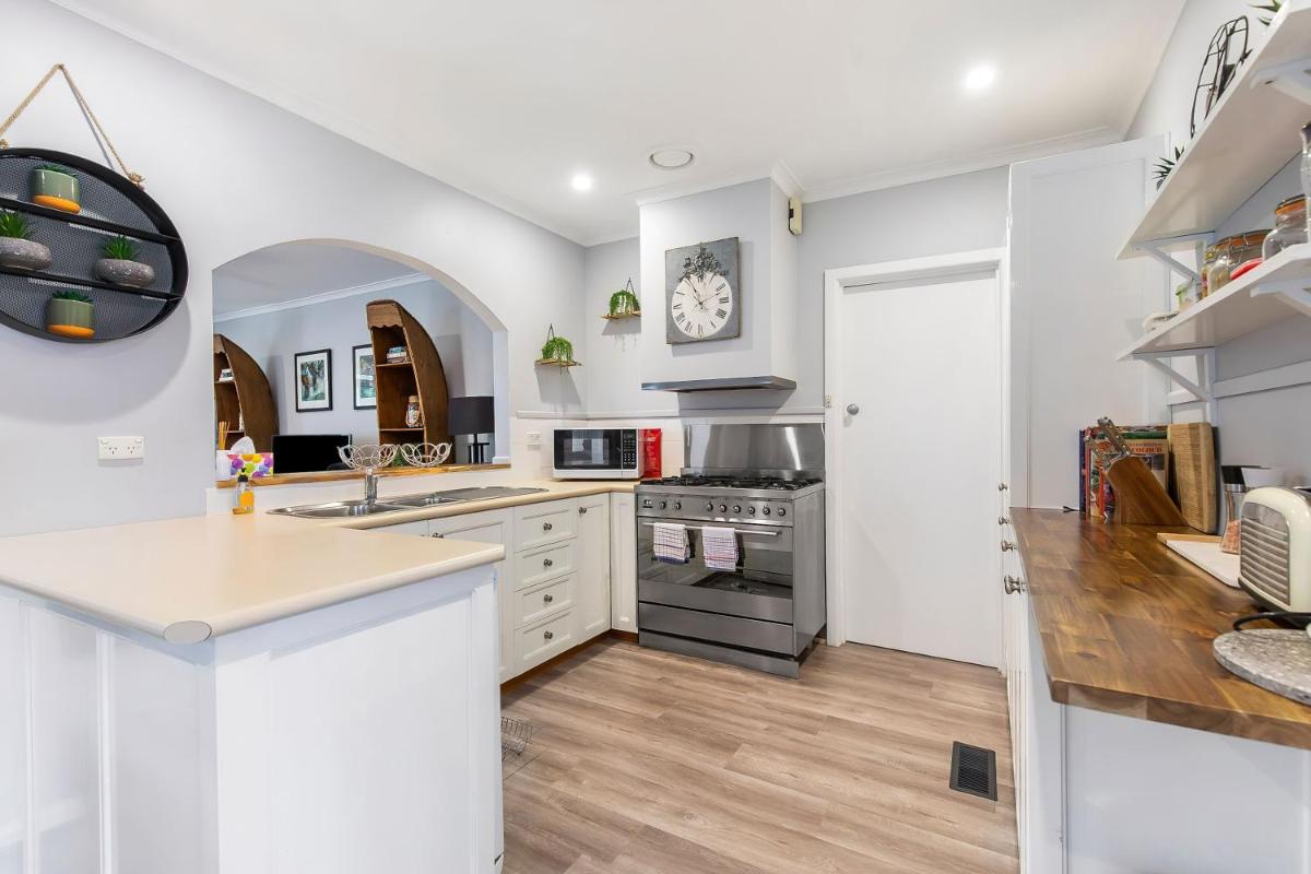 Longley Place - Housity