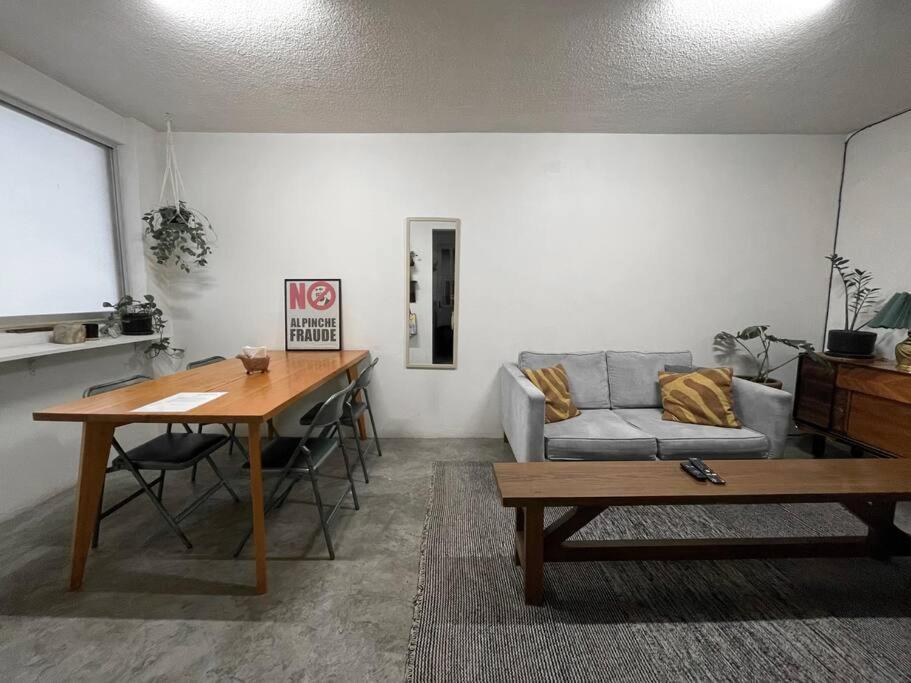 Suitetrails - Lovely apartment with terrace , Historic Center.