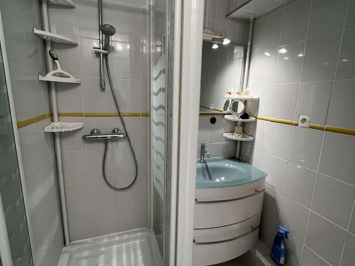 Appartement T2 avec terrasse et garage, à 80m de la plage - FR-1-701-21 - Housity