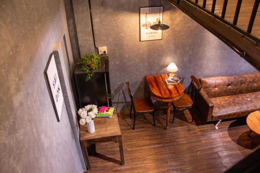 Suitetrails - Apartment Center at HCM