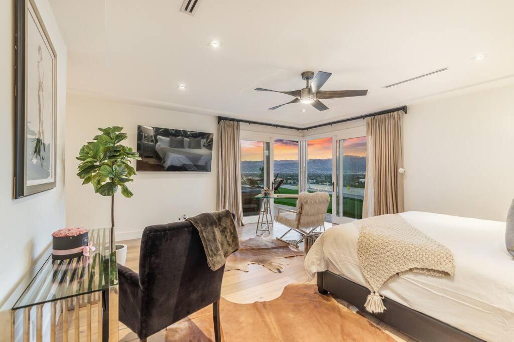Villa with incredible Views - Housity