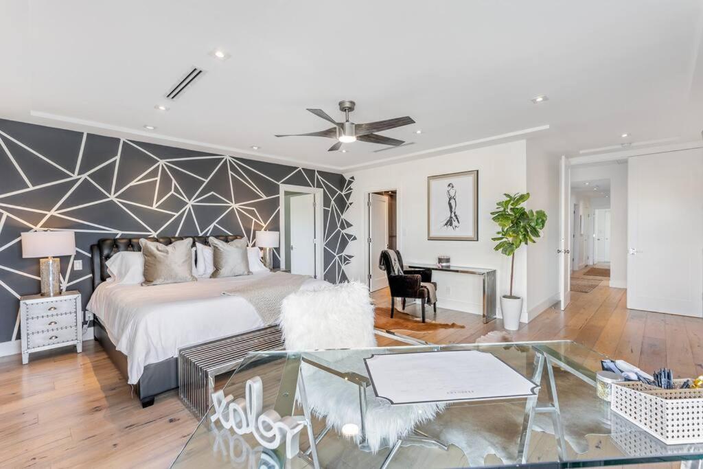 Villa with incredible Views - Housity