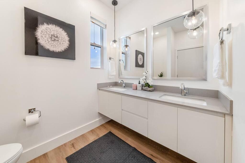 CHARMING 4BDR TOWN HOUSE - Housity