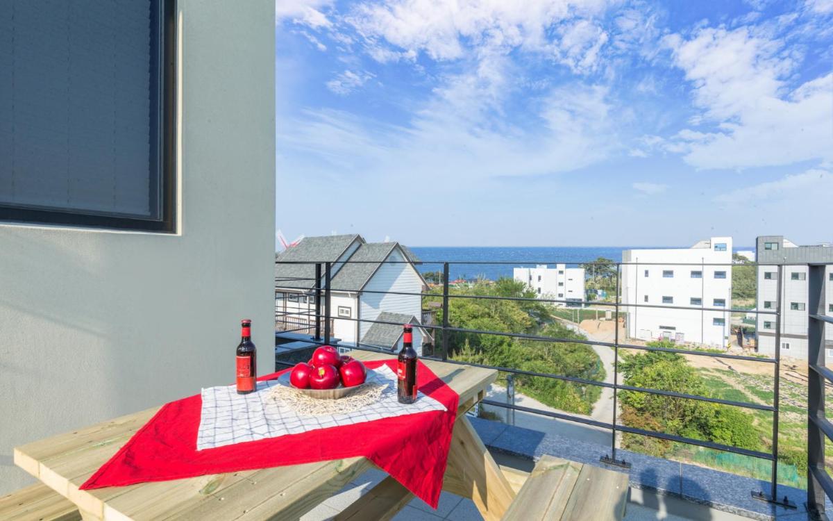 Yolo Spa Pension - Housity