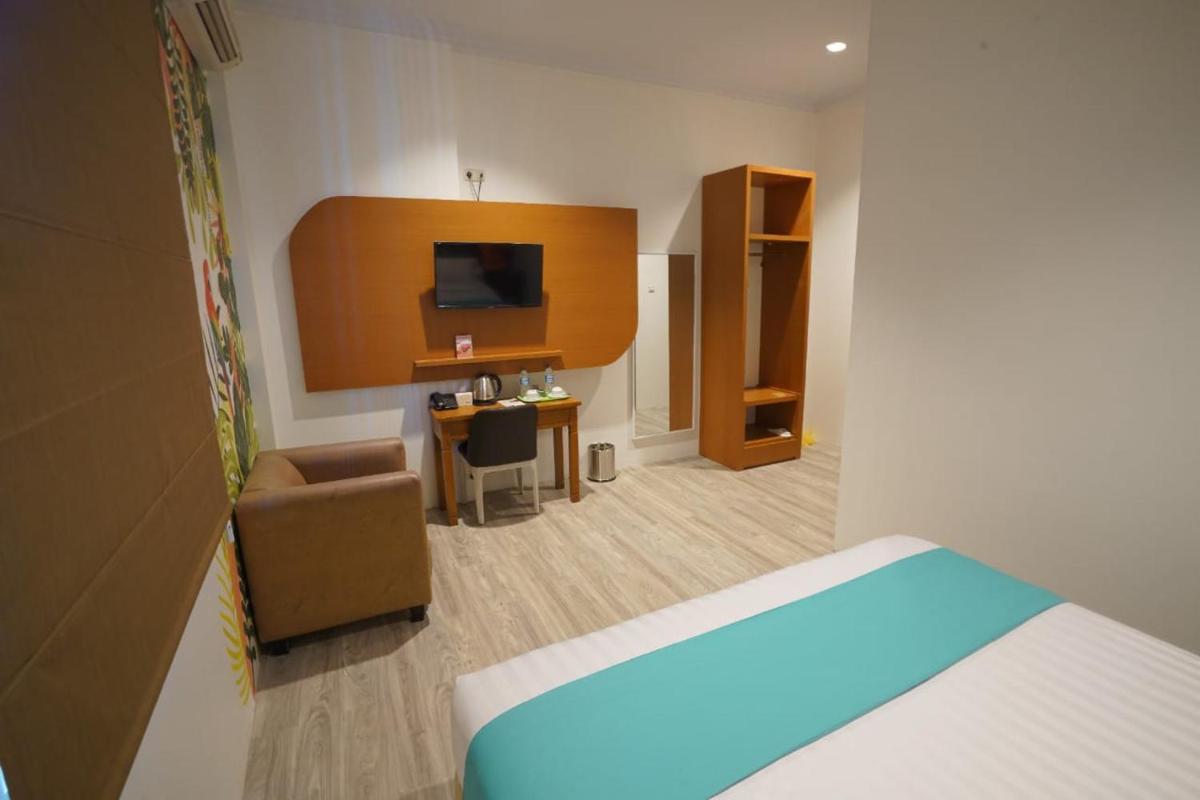 Front One Green Boutique Hotel Abepura - Housity