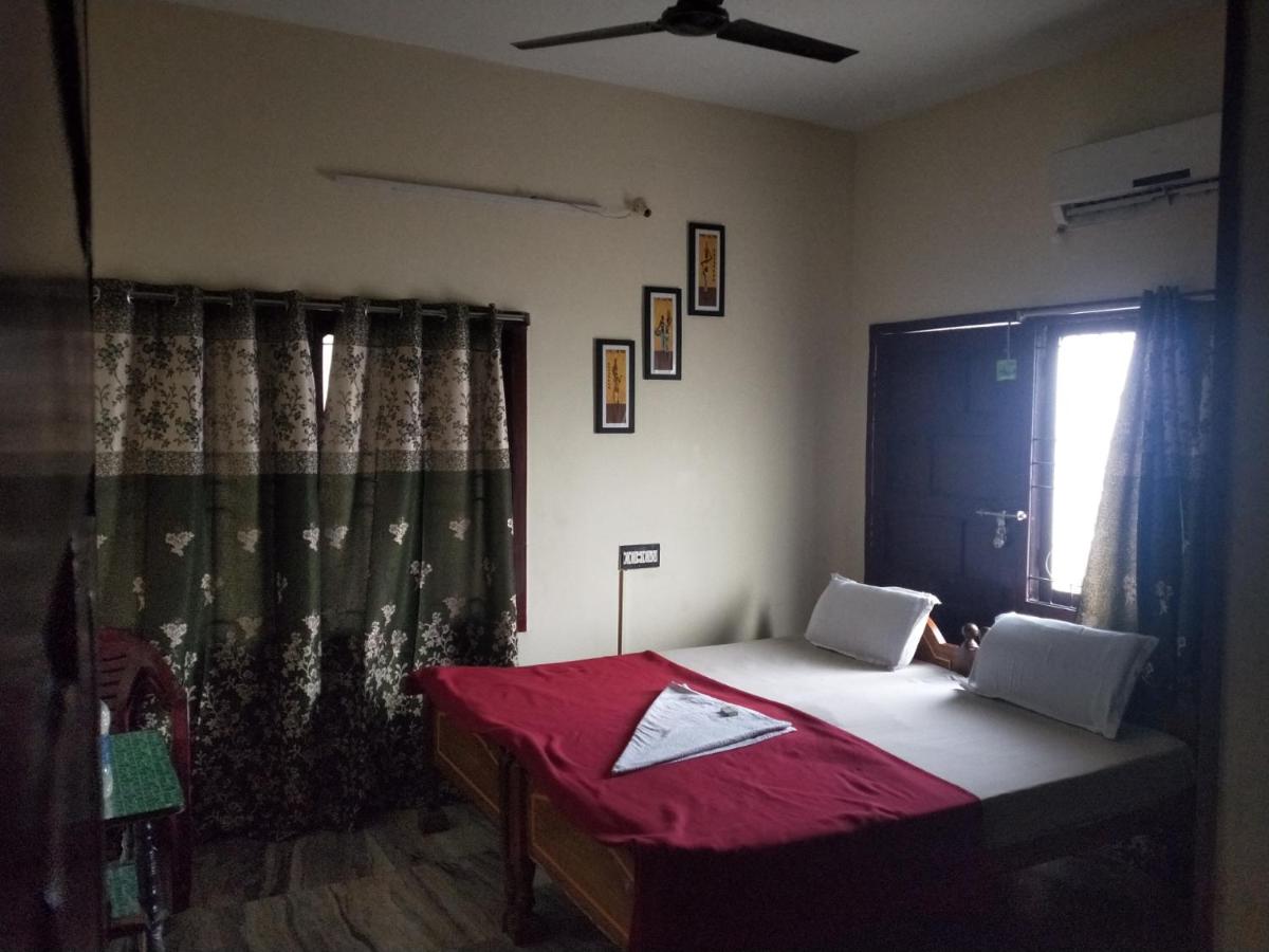The Padmavathi Guest House - Housity