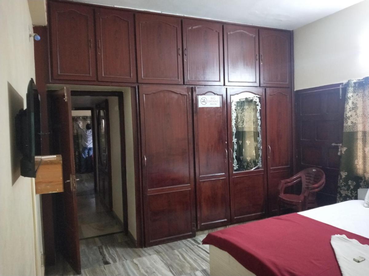 The Padmavathi Guest House - Housity