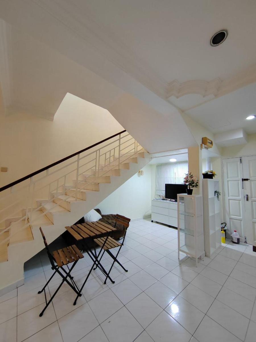Suitetrails - Bear Hill Vila - Homestay Melaka