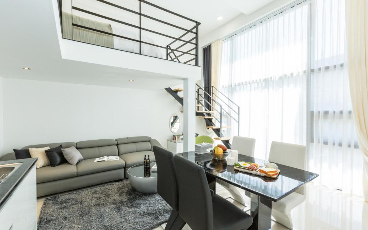 Yolo Spa Pension - Housity