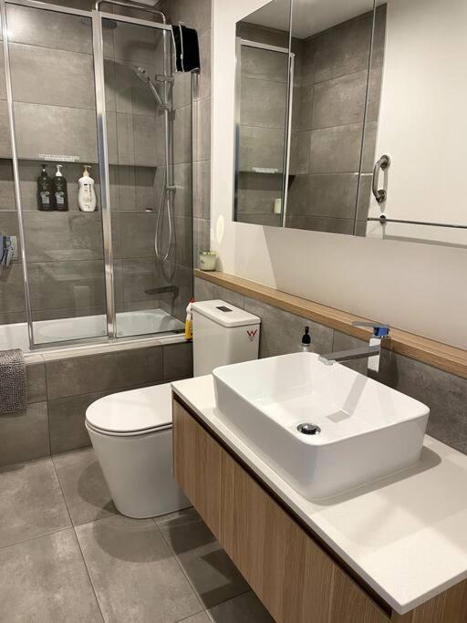 New & adorable unit close to the beach - Housity