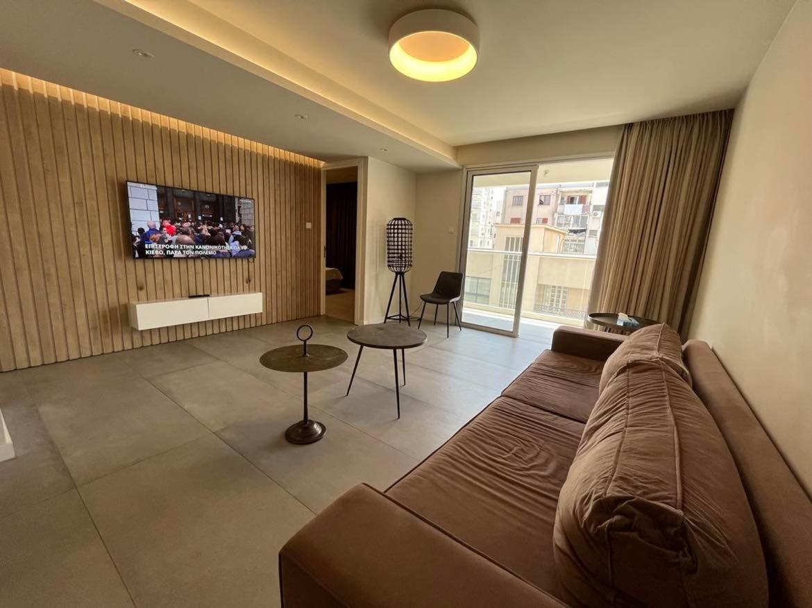 Central Business Suites Nicosia - Araouzou By Platform 357 - Housity
