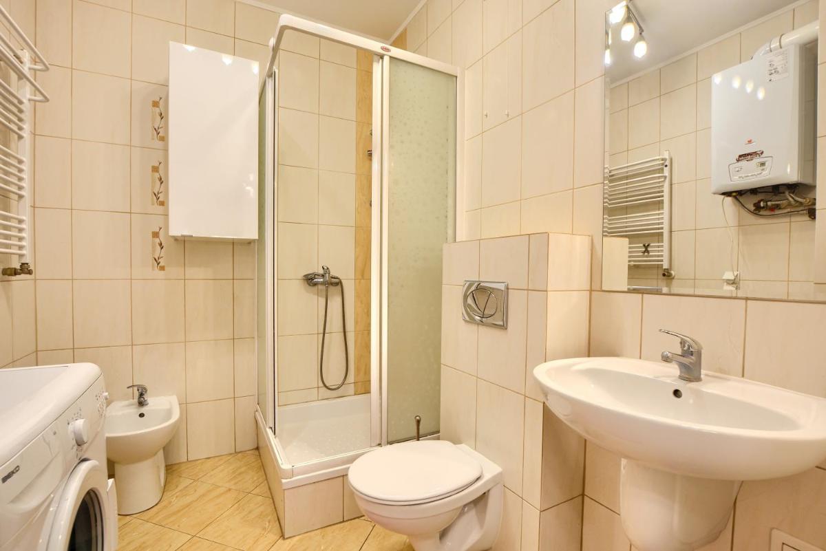 Art Apartament Krynica Zdrój Centrum - Housity