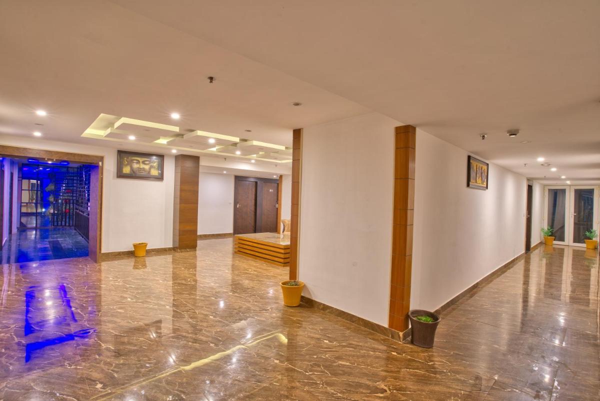 Height View Residency - Housity