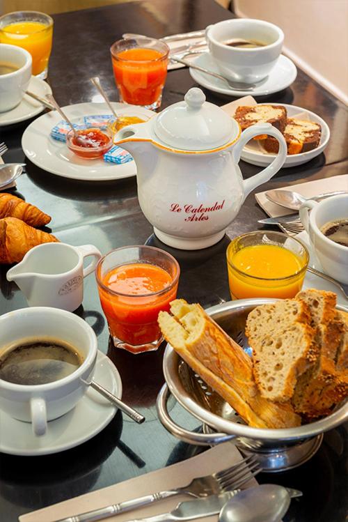 Nourriture dans l'hôtel ou à proximité