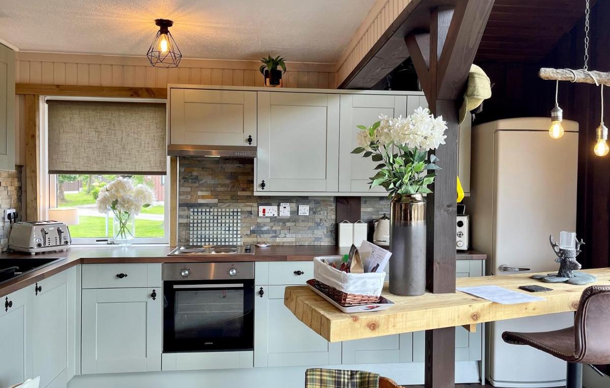 Breacan Lodge - Housity