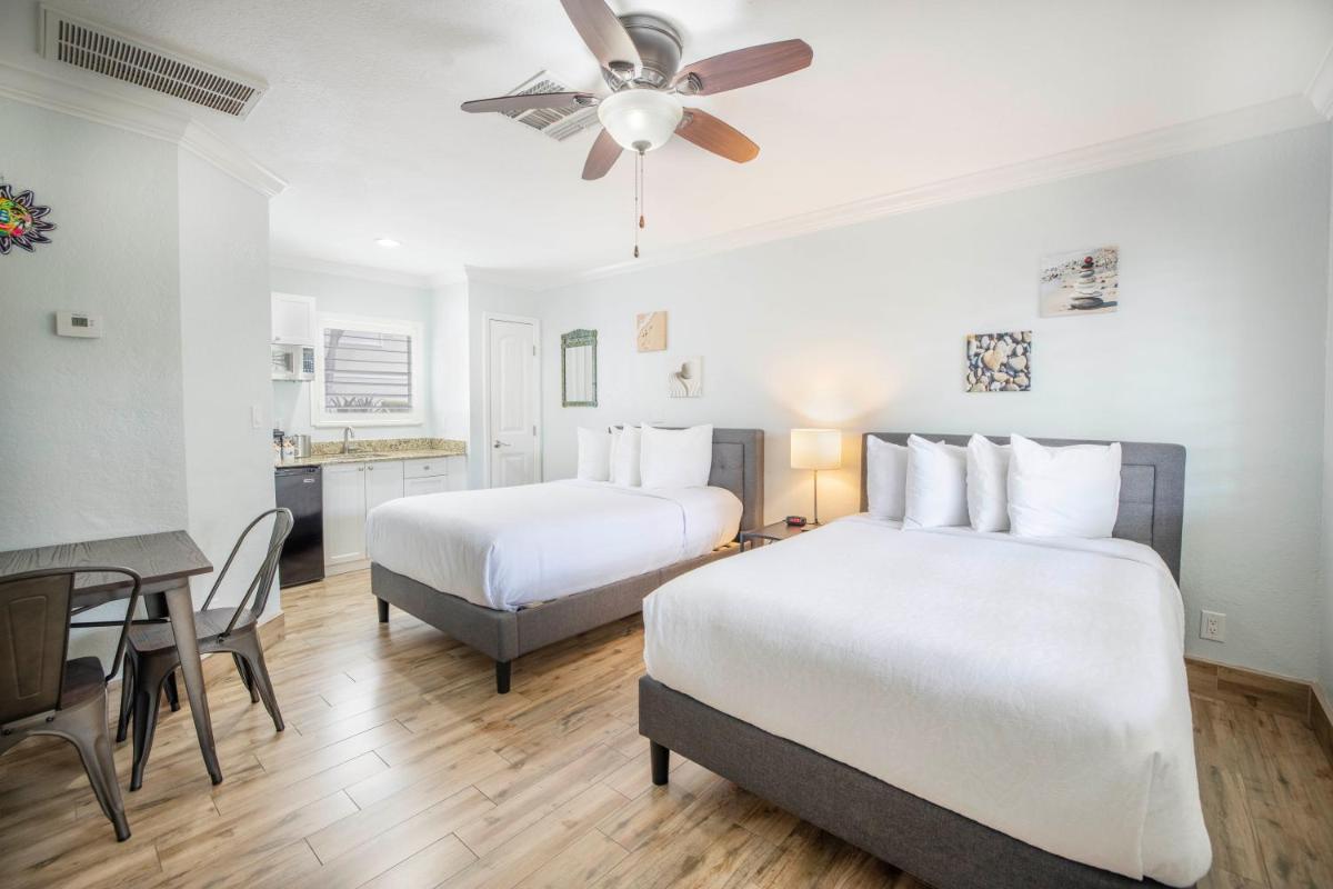 Hotel SOL - Housity