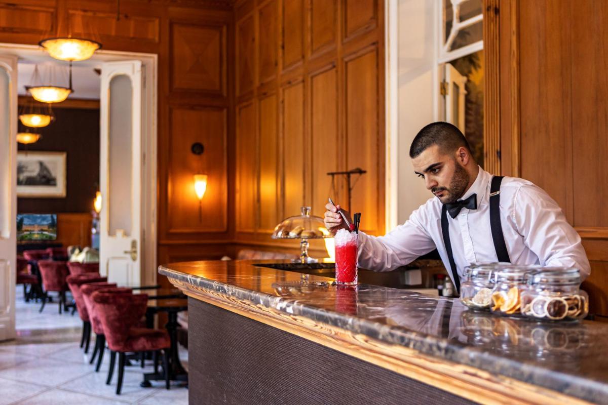 Os clientes hospedados em Vidago Palace
