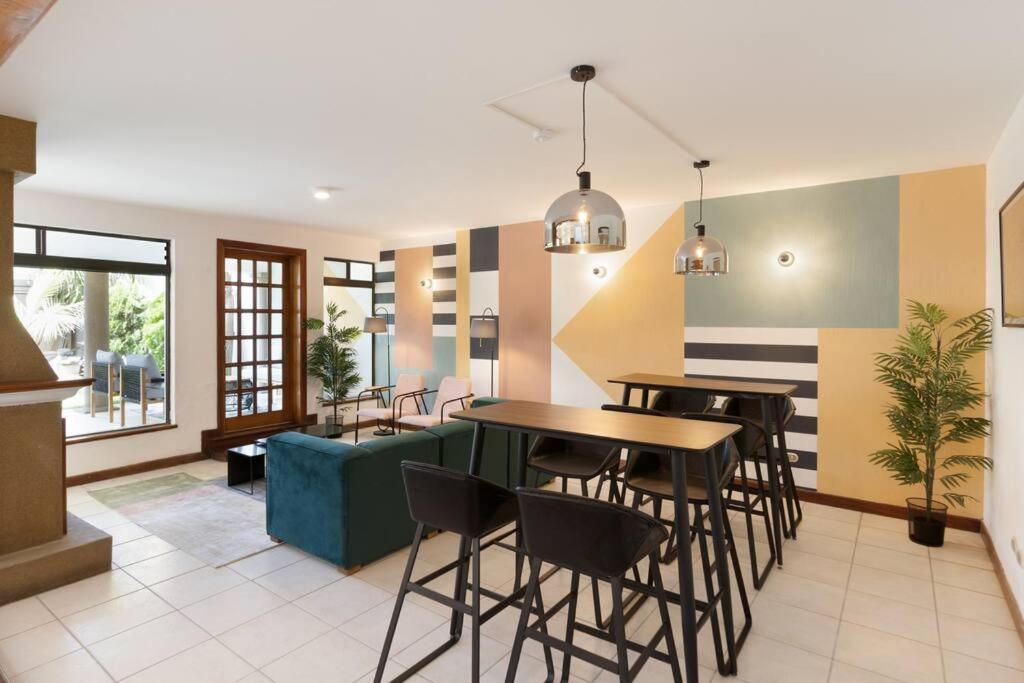 H13-102, Comfortable Apartment next to the Airport - Housity