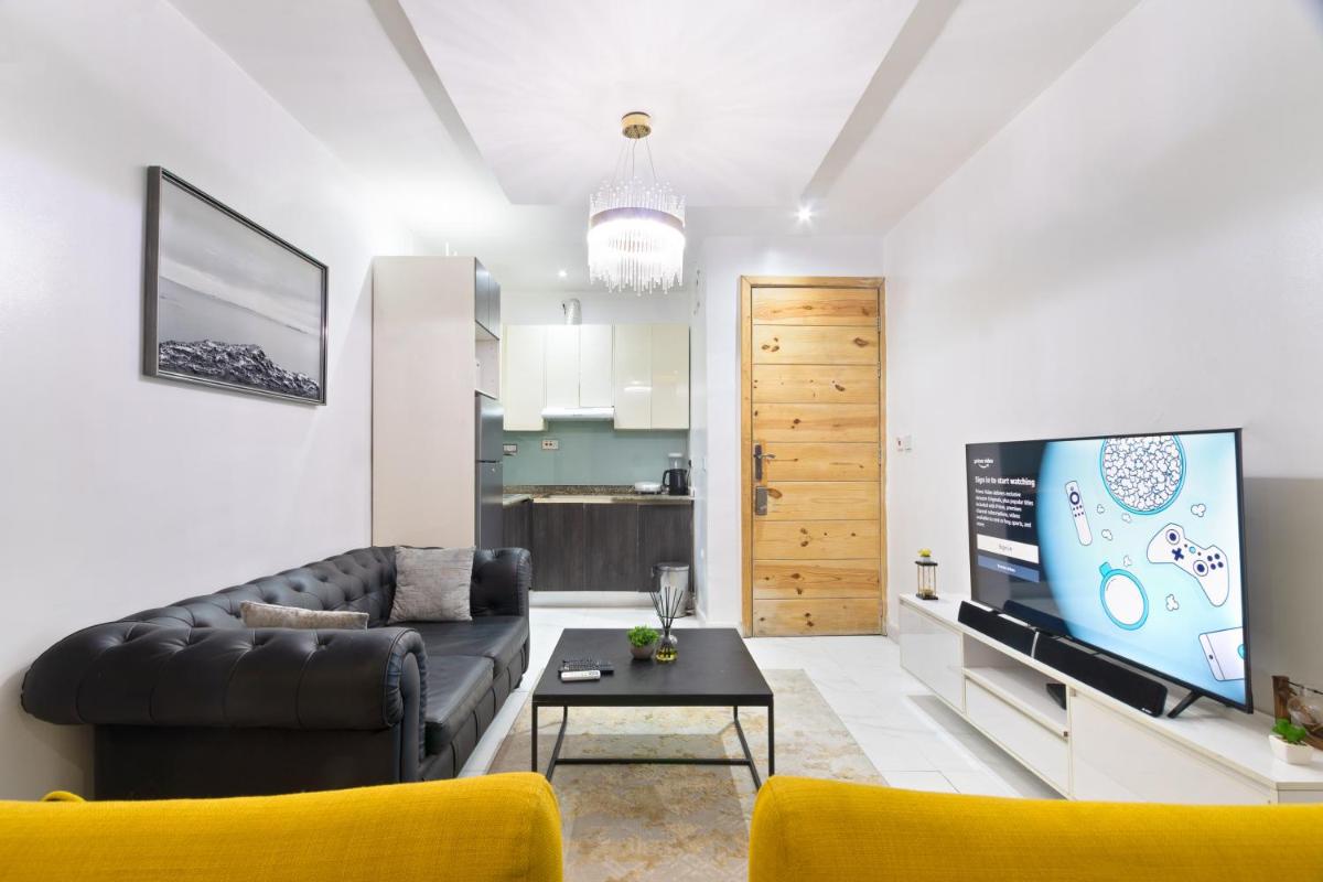 Exclusive Upscale 1 Bedroom Apartment in Lekki phase 1 - Housity