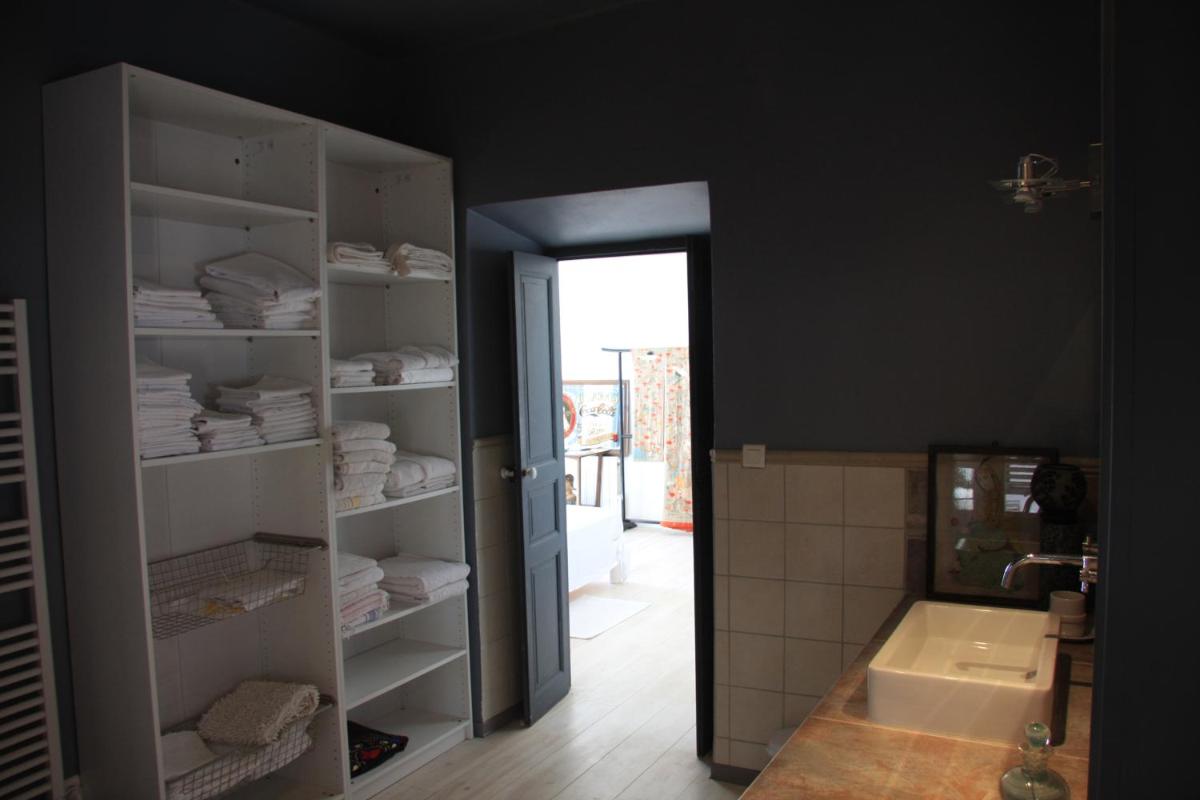 Suitetrails - Appartement dans une maison typique Corse